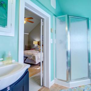 Photo #30 of 4406 MAIN ST, CHINCOTEAGUE, VA 0.2 acres