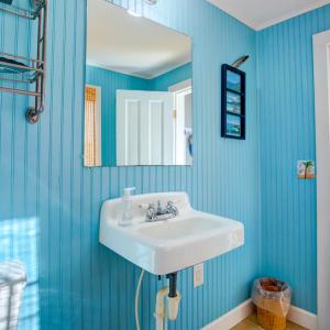 Photo #33 of 4406 MAIN ST, CHINCOTEAGUE, VA 0.2 acres