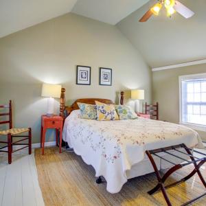 Photo #35 of 4406 MAIN ST, CHINCOTEAGUE, VA 0.2 acres