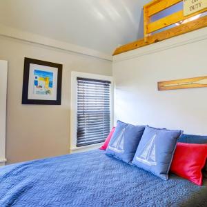 Photo #41 of 4406 MAIN ST, CHINCOTEAGUE, VA 0.2 acres