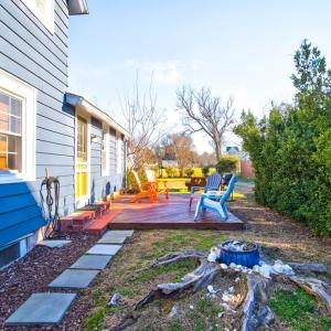 Photo #6 of 4406 MAIN ST, CHINCOTEAGUE, VA 0.2 acres