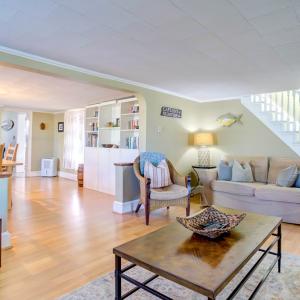 Photo #9 of 4406 MAIN ST, CHINCOTEAGUE, VA 0.2 acres