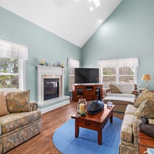 Photo #7 of 4515 DEEP HOLE RD, CHINCOTEAGUE, VA 1.0 acres