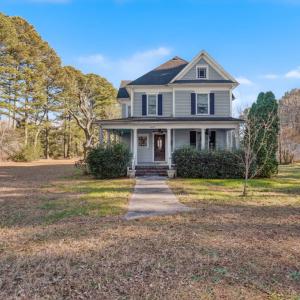 Front of House from Seaside Road