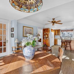 Kitchen/Family Room