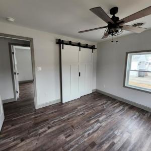 Primary Bedroom - Barn Doors