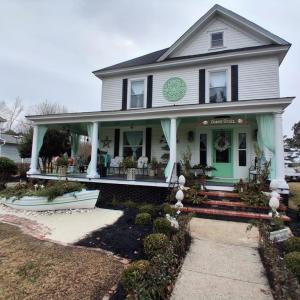 Photo #2 of 17248 MAIN ST, PAINTER, VA 0.8 acres