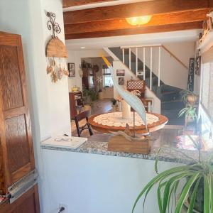 Pass-Through to Dining Area