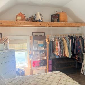 Vaulted Ceiling/Storage