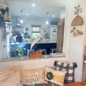 Pass-Through to Kitchen