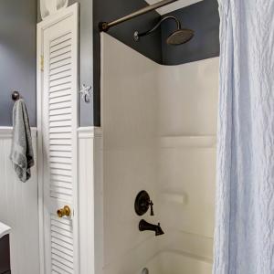 Photo #46 of 6175 OCEAN BLVD, CHINCOTEAGUE, VA 0.1 acres