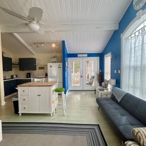 Photo #11 of 5113 JOHNSON LN, CHINCOTEAGUE, VA 0.1 acres