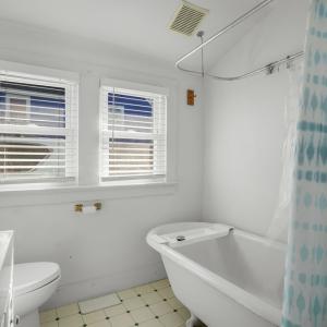 Photo #11 of 4145 HUR LN, CHINCOTEAGUE, VA 0.3 acres