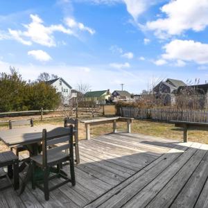 Photo #28 of 4145 HUR LN, CHINCOTEAGUE, VA 0.3 acres