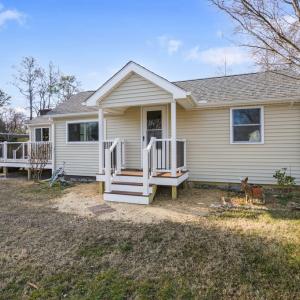 Photo #2 of 6498 CHURCH ST, CHINCOTEAGUE, VA 0.4 acres