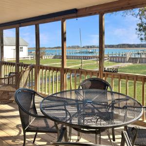 Photo #3 of 7005 PINE DR, CHINCOTEAGUE, VA 0.3 acres