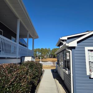 Side walk view to back