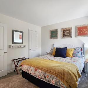 Photo #24 of 38100 CASTAWAY DR, GREENBACKVILLE, VA 9,750.0 acres