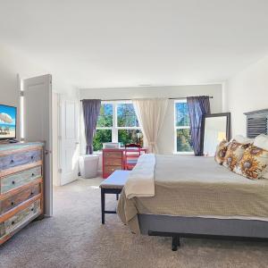 Photo #40 of 38100 CASTAWAY DR, GREENBACKVILLE, VA 9,750.0 acres