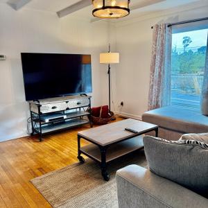 Photo #9 of 5572 MAIN ST, CHINCOTEAGUE, VA 0.2 acres