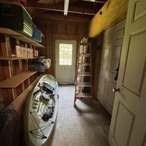 2 full size bays and storage rooms