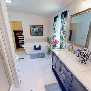 double vanity and separate shower