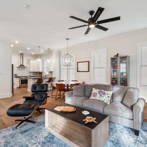 Photo #11 of 303 BAYSIDE AVENUE, CAPE CHARLES, VA 0.2 acres