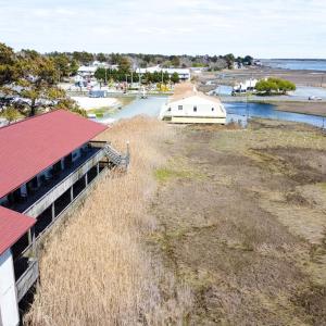 Photo #4 of 6570-111 COACH'S LANE, CHINCOTEAGUE, VA