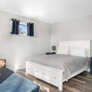 Photo #7 of 6570-111 COACH'S LANE, CHINCOTEAGUE, VA