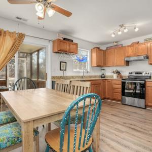 Photo #9 of 3488-90 WILLOW ST, CHINCOTEAGUE, VA 0.3 acres