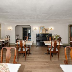 Photo #28 of 6228 CHURCH ST, CHINCOTEAGUE, VA 0.2 acres