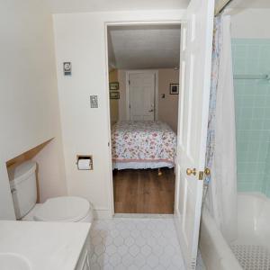 Photo #43 of 6228 CHURCH ST, CHINCOTEAGUE, VA 0.2 acres