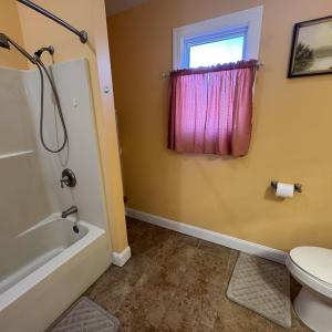 Back House Full Bathroom