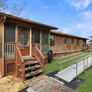 Photo #7 of 3560 CAPTAINS CORRIDOR, GREENBACKVILLE, VA 10,500.0 acres