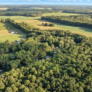 Photo #6 of 33089 BOSTON RD, PAINTER, VA 0.5 acres