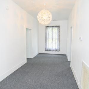 2nd Floor Apt- Entrance