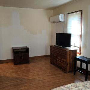 Photo #8 of 20145 QUINBY BRIDGE RD, QUINBY, VA 0.4 acres