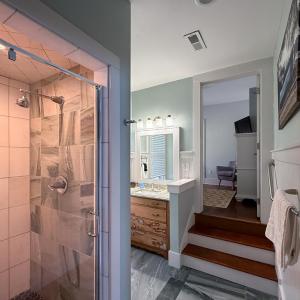 Bathroom 4