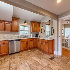 309 Kitchen