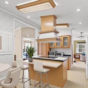 Kitchen (Virtual Staged)