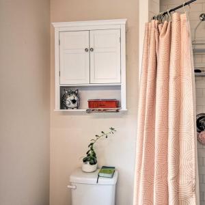 Full bath - downstairs