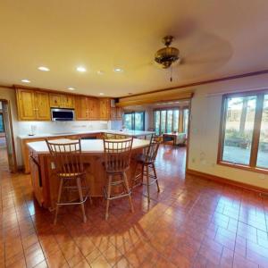 Large eat in Kitchen