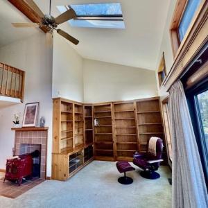 Library alcove