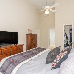 Primary Bed with walk-in closet