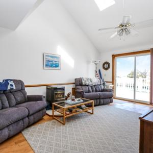 Living Room With Walkout to Deck