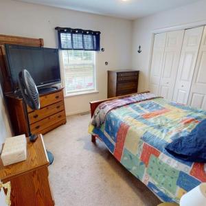 Photo #15 of 2201 YARDARM DR, GREENBACKVILLE, VA 0.2 acres