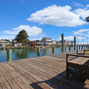 Photo #33 of 37493 BAYSIDE DR, GREENBACKVILLE, VA 0.2 acres