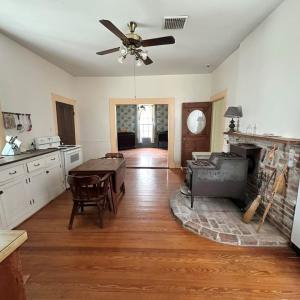 Photo #9 of 29691 BURTONS SHORE RD, LOCUSTVILLE, VA 0.9 acres