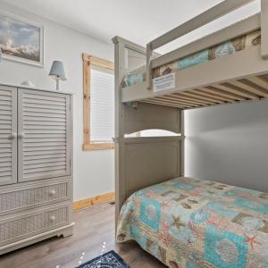 Photo #21 of 4475 DEEP HOLE RD, CHINCOTEAGUE, VA 0.2 acres