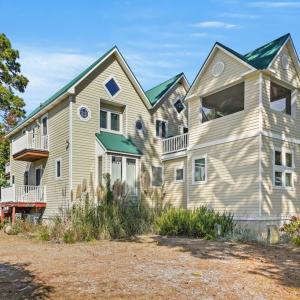 Photo #34 of 4475 DEEP HOLE RD, CHINCOTEAGUE, VA 0.2 acres